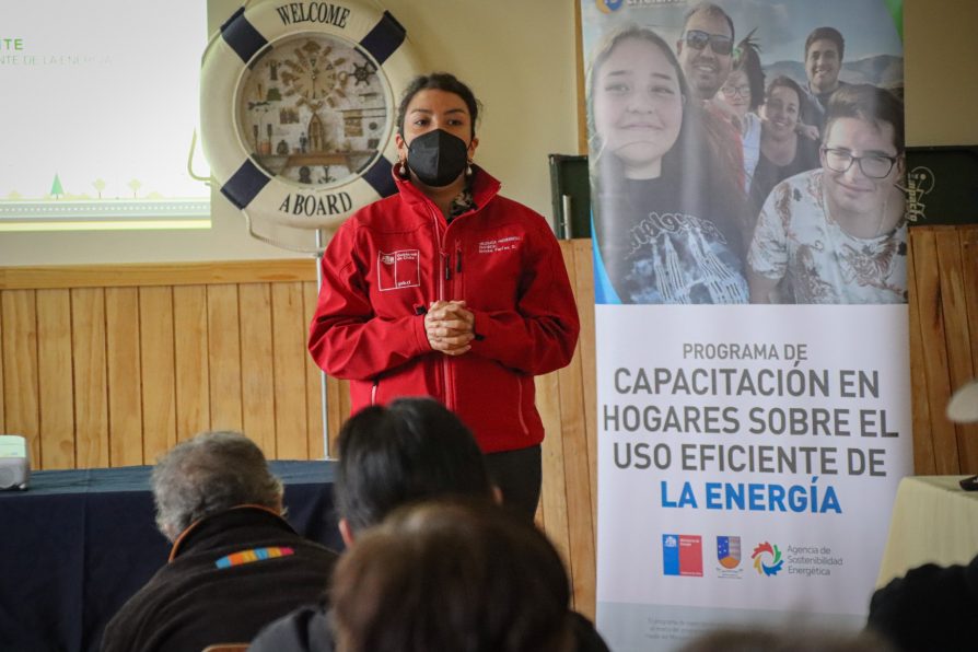 Realizan exitoso lanzamiento de programa Vivo Eficiente en Villa Renoval