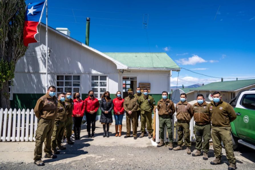 Autoridades destacan la labor realizada por Carabineros en la apartada localidad de Cerro Guido