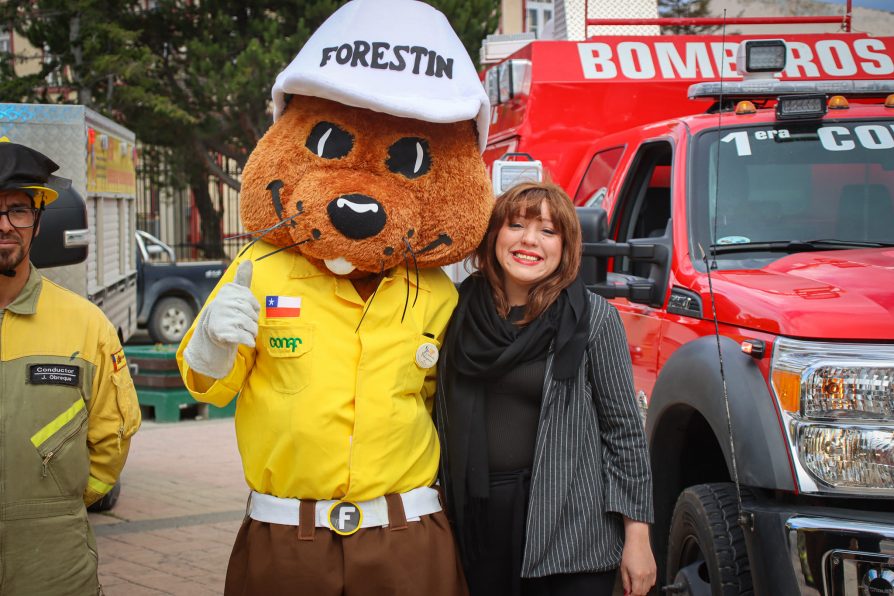 <strong>Realizan campaña de sensibilización y prevención de incendios forestales en Última Esperanza</strong>