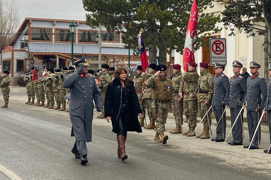 Delegada Presidencial Provincial Romina Álvarez Alarcón encabezó ceremonia de Juramento a la Bandera en Puerto Natales