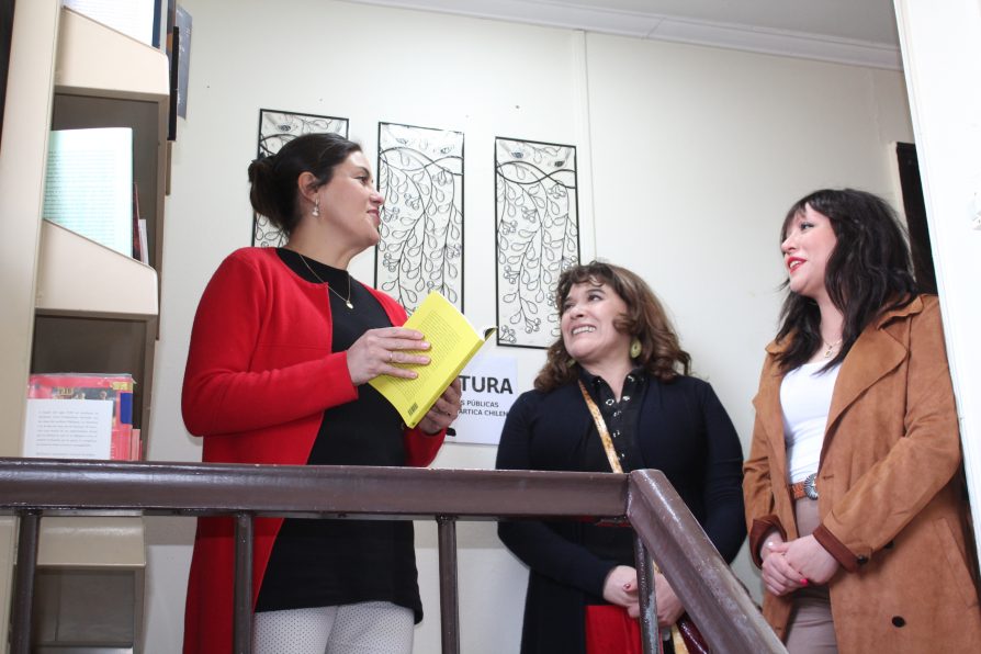 Con inauguración de Puntos de Lectura Servicio del Patrimonio Cultural celebró Día del Libro en Última Esperanza