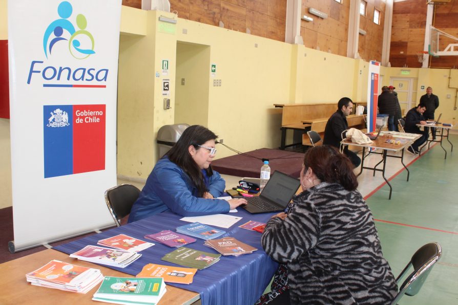 SERVICIOS PÚBLICOS ATENDIERON CONSULTAS CIUDADANAS EN LA COMUNA DE TORRES DEL PAINE