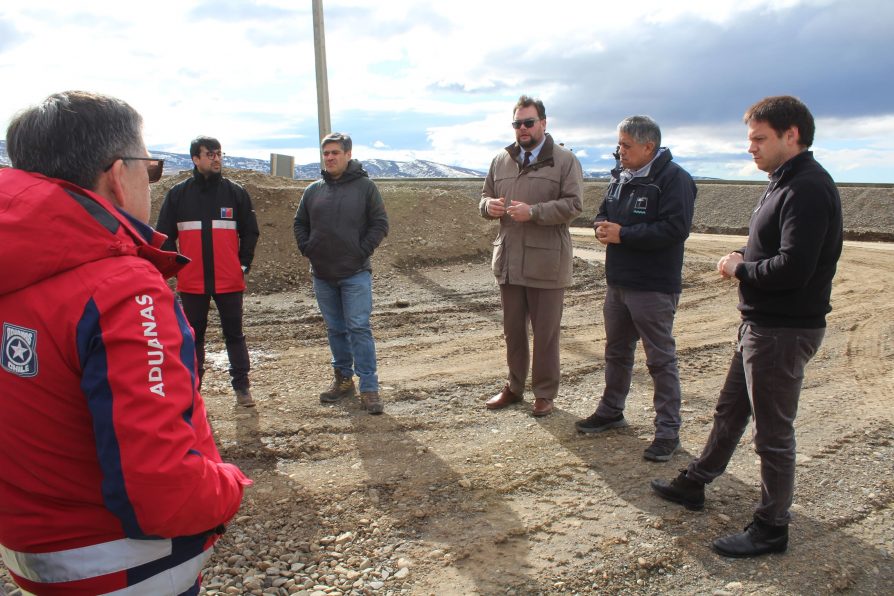 PRIORIZANDO LA SEGURIDAD DE LA POBLACIÓN: AUTORIDADES DESCARTAN APERTURA DE RUTA ALTERNATIVA EN EL COMPLEJO FRONTERIZO CASAS VIEJAS