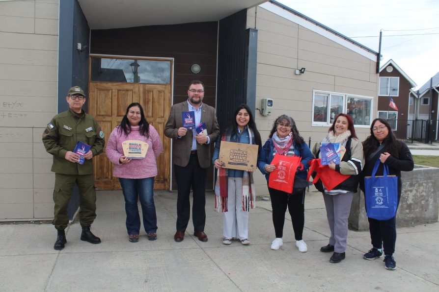 DPP ÚLTIMA ESPERANZA, SEREMI SEGURIDAD PÚBLICA Y DIRIGENCIAS VECINALES SE DESPLIEGAN EN TERRENO PARA REFORZAR LA PREVENCIÓN Y EL AUTOCUIDADO EN VÍSPERAS DE FIESTAS PATRIAS
