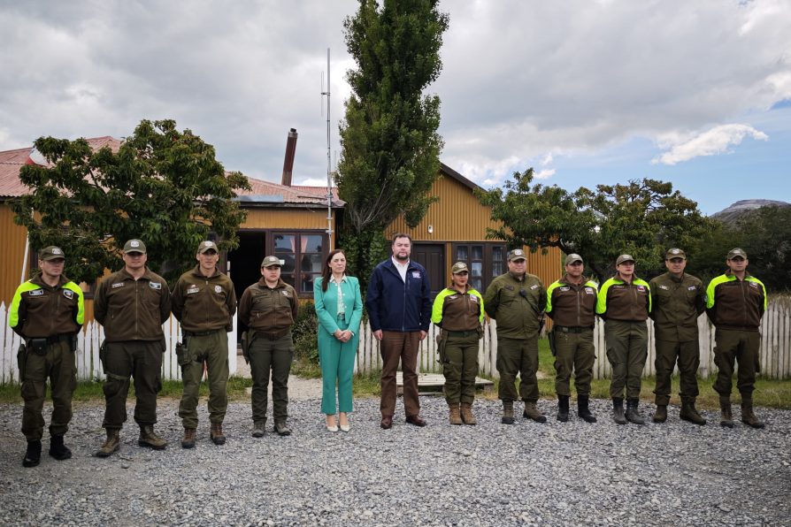 DELEGACIÓN PRESIDENCIAL DE ÚLTIMA ESPERANZA REFUERZA COORDINACIÓN Y DESTACA LABOR DE CARABINEROS EN EL PARQUE NACIONAL TORRES DEL PAINE