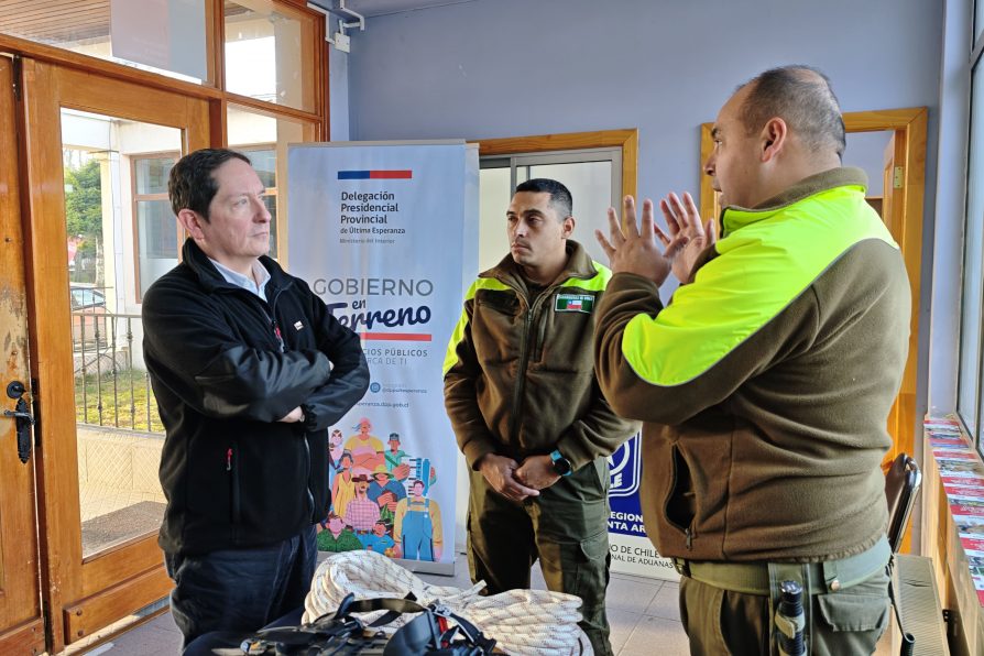 Gobierno en Terreno sobre Pasos Fronterizos permitió acercar servicios e información a la comunidad de Puerto Natales